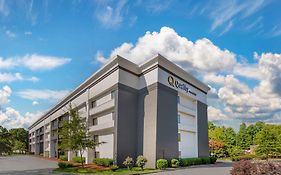 Quality Inn & Suites Raleigh Durham Airport